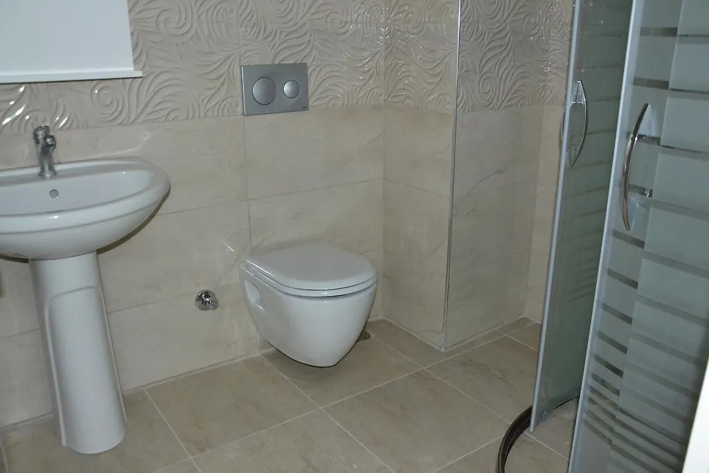 Kusadasi Monalisa Apart 2*,