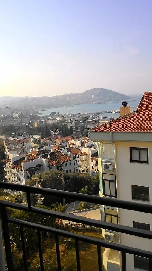 Kusadasi Monalisa Apart شقة فندقية